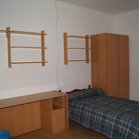 Residencia De Estudiantes Santo Domingo Huesca